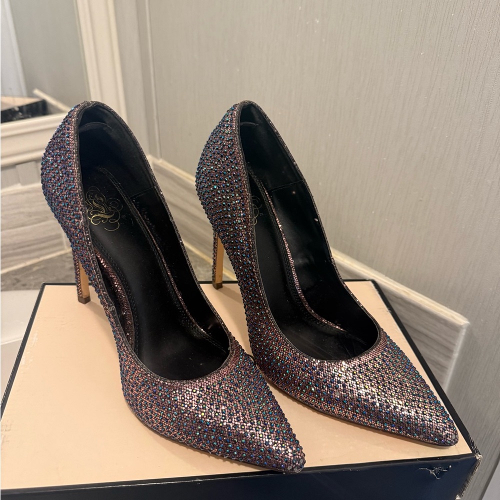 Elegant Multicolor Glitter Heels - Picture 3 of 5